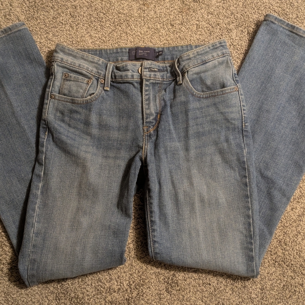 Levi’s Demi Curve Classic Bootcut Jeans – Size 2 / 26